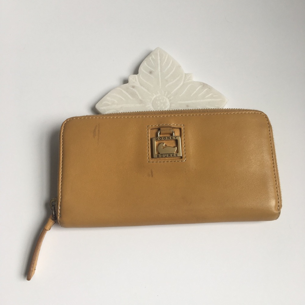 Dooney & bourke yellow/tan wallet